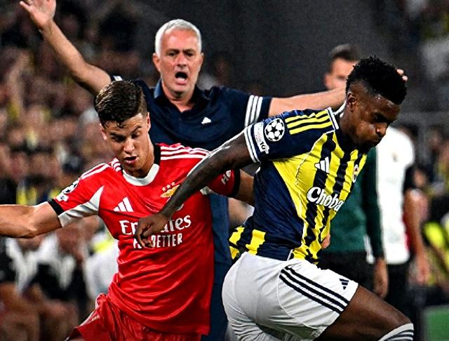 休斯顿火箭队休赛期行动频繁