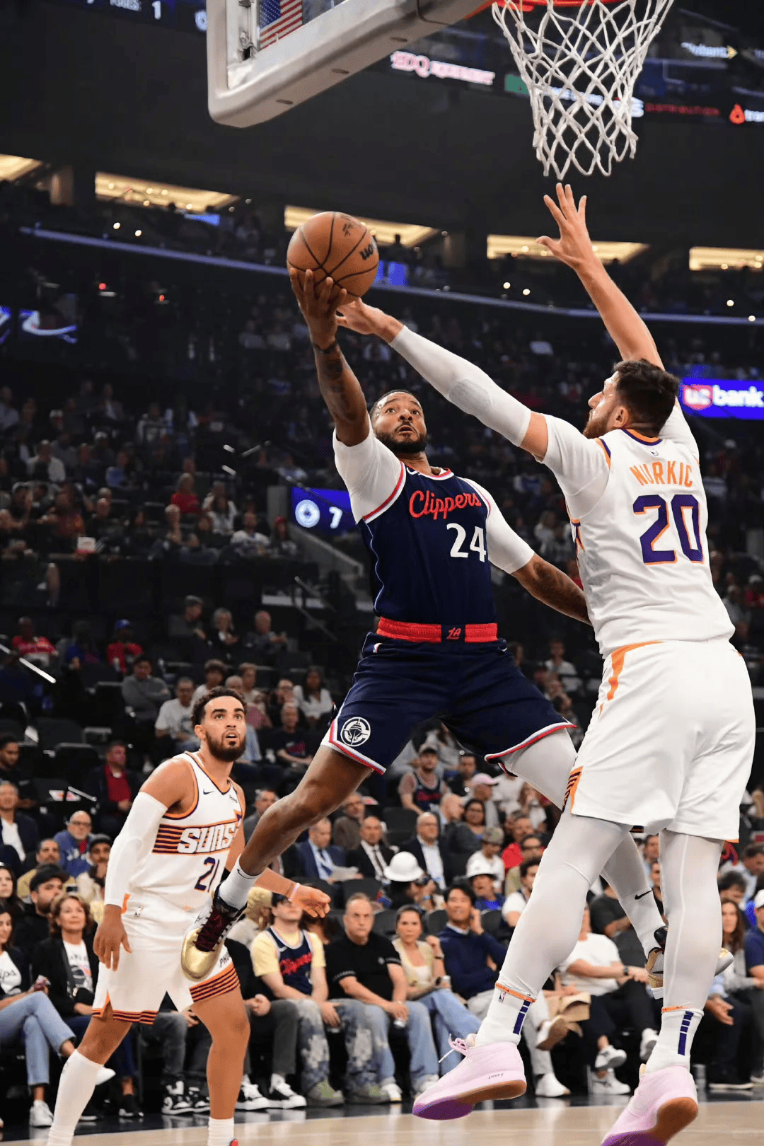 平博APP-太阳队首发阵容